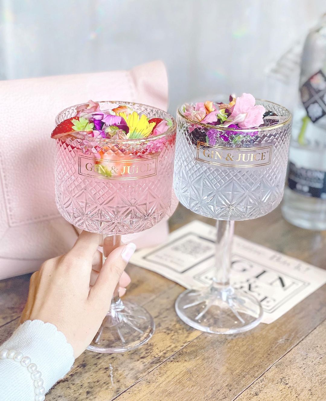 Strawberry Gin Smash